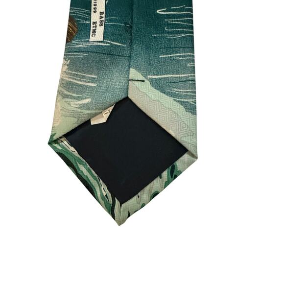 Designs By A Rogers Large Mouth Bass Fishing 1999 Vintage Novelty Necktie - Picture 7 of 9